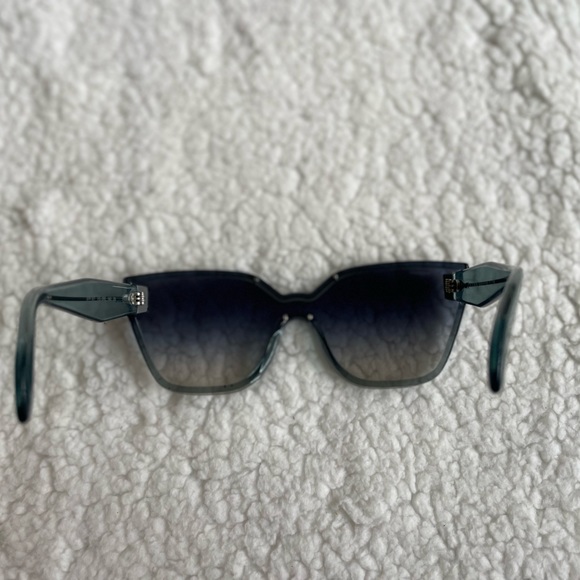 Prada Sunglasses - Picture 6 of 6